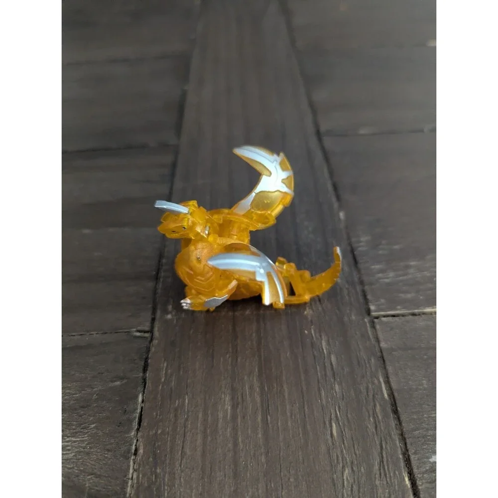 Bakugan Subterra Translucent Foxbat‎ Lot Of Bakugan Read Description